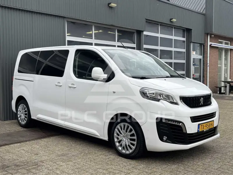 2018 Peugeot Traveller