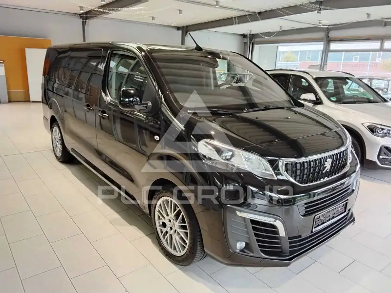 2018 Peugeot Traveller