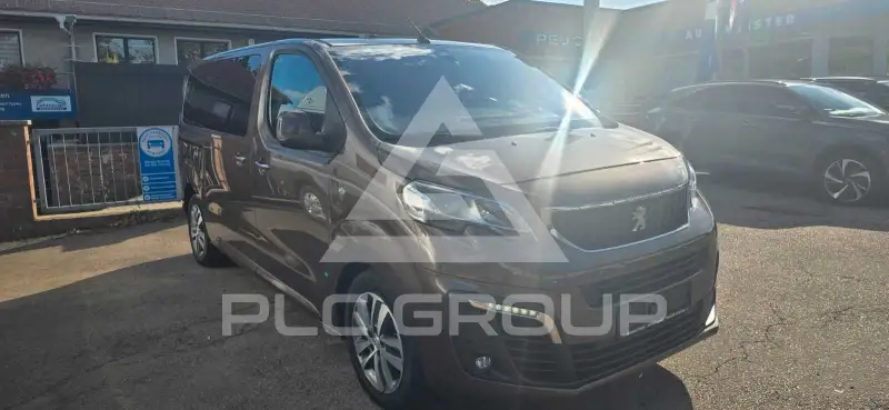2018 Peugeot Traveller