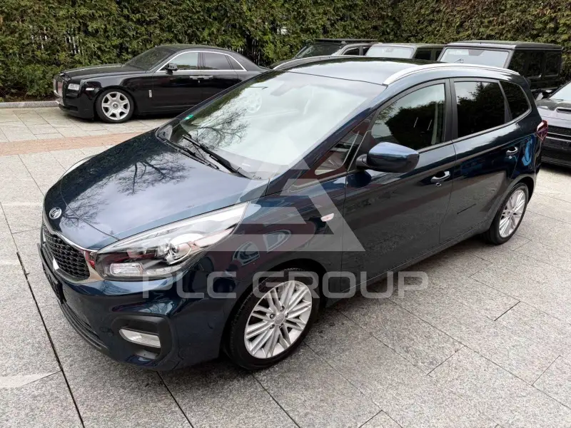2018 KIA Carens