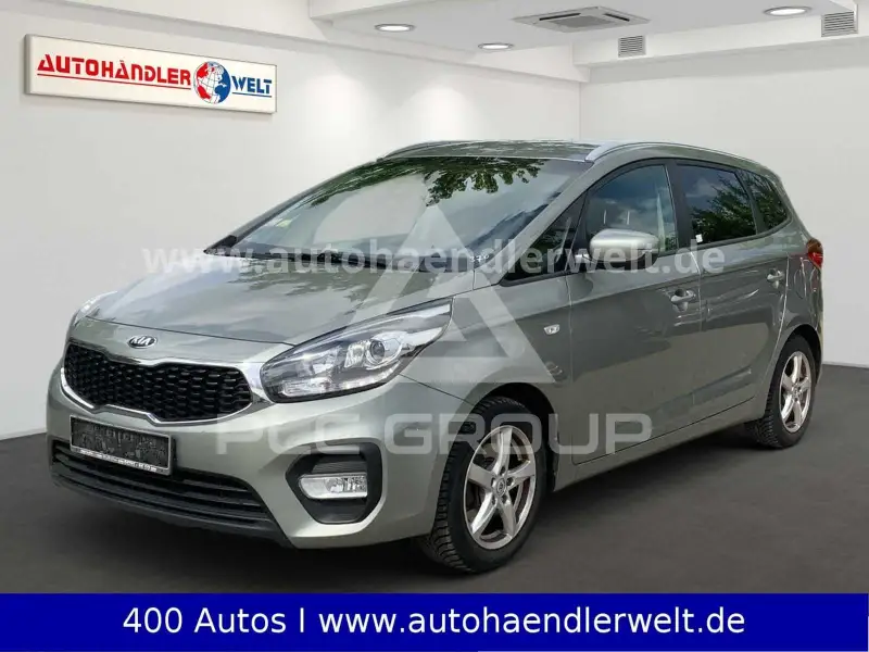 2018 KIA Carens