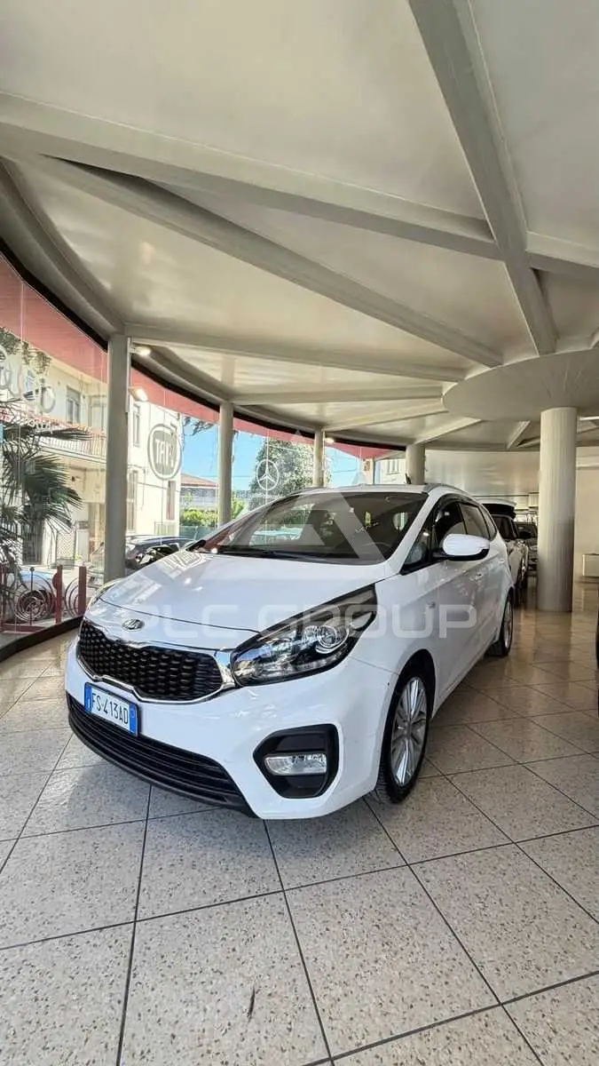 2018 KIA Carens