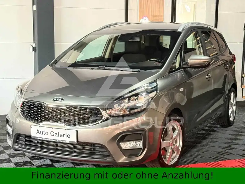 2018 KIA Carens