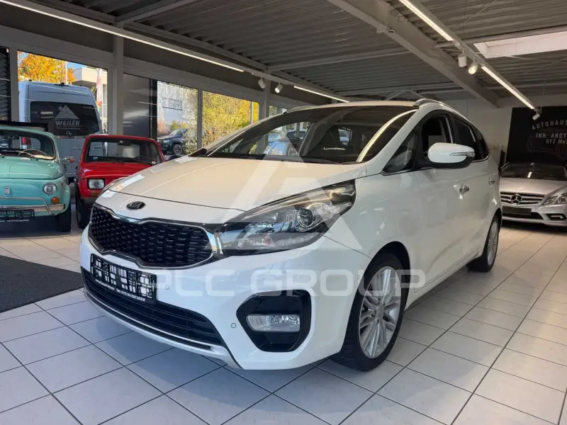 2018 KIA Carens