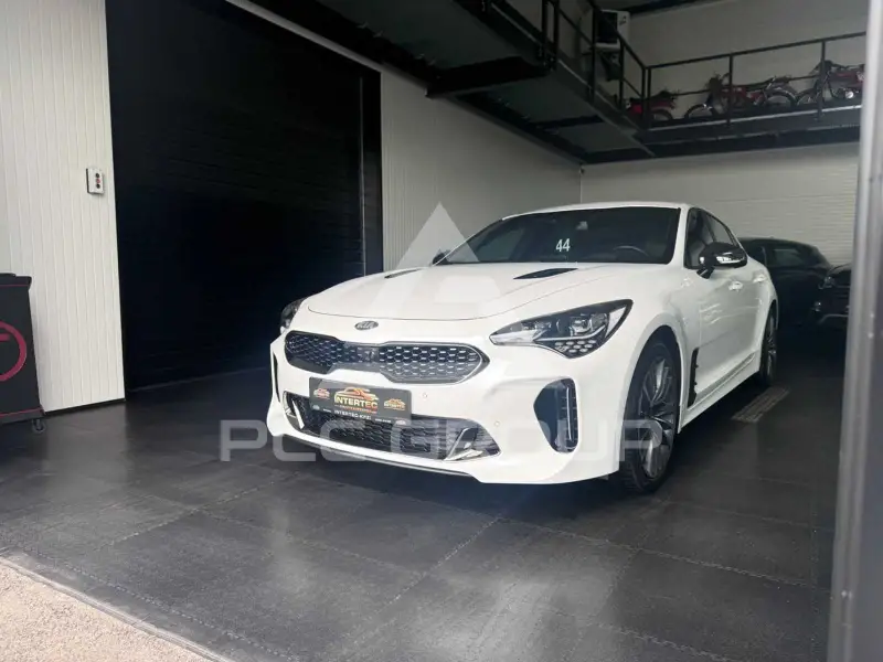 2018 KIA Stinger
