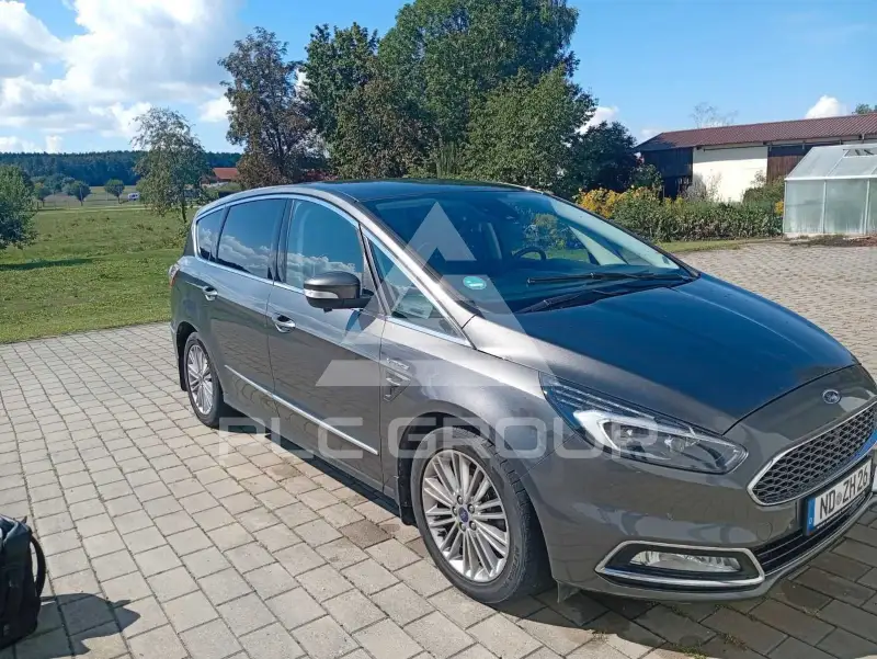 2018 Ford S-Max