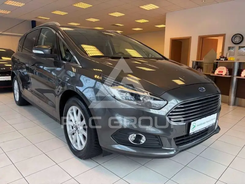 2018 Ford S-Max