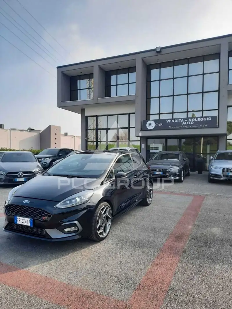 2018 Ford FIESTA