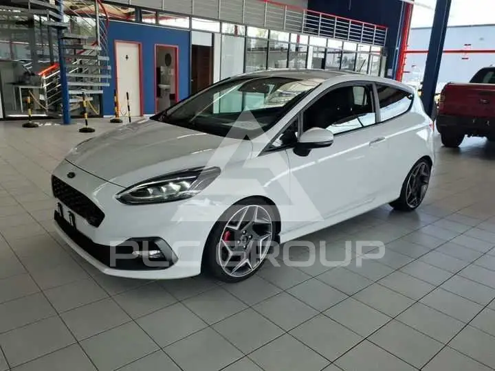 2018 Ford FIESTA