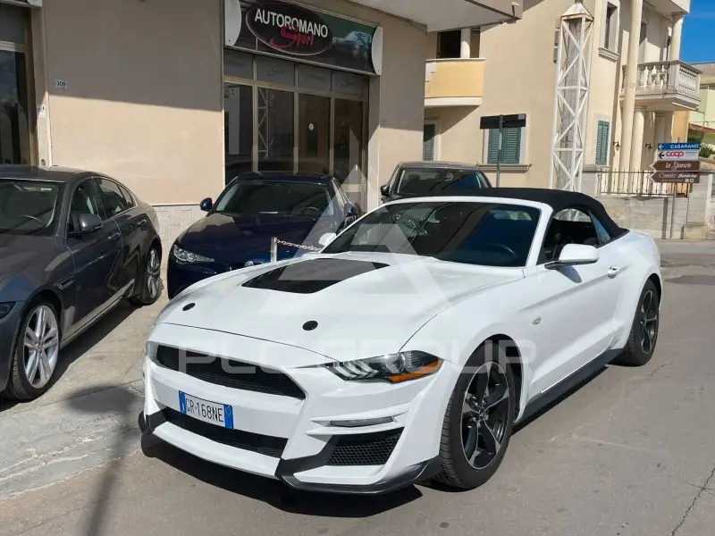 2018 Ford MUSTANG