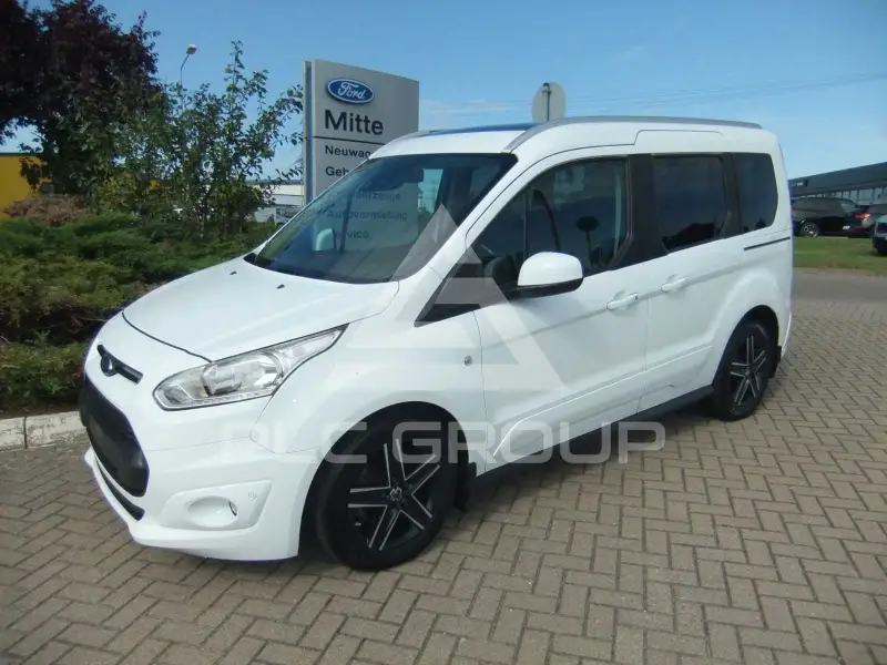 2018 Ford Tourneo