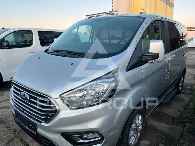 2018 Ford Tourneo