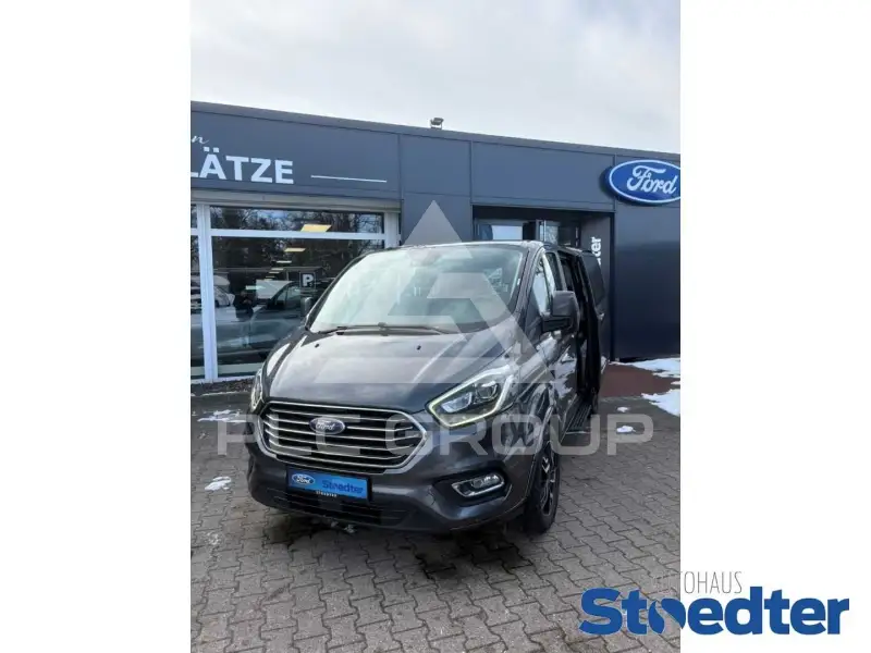 2018 Ford Tourneo