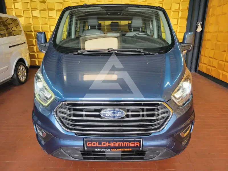 2018 Ford Tourneo