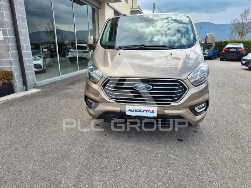 2018 Ford Tourneo
