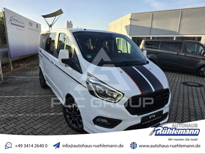 2018 Ford Tourneo