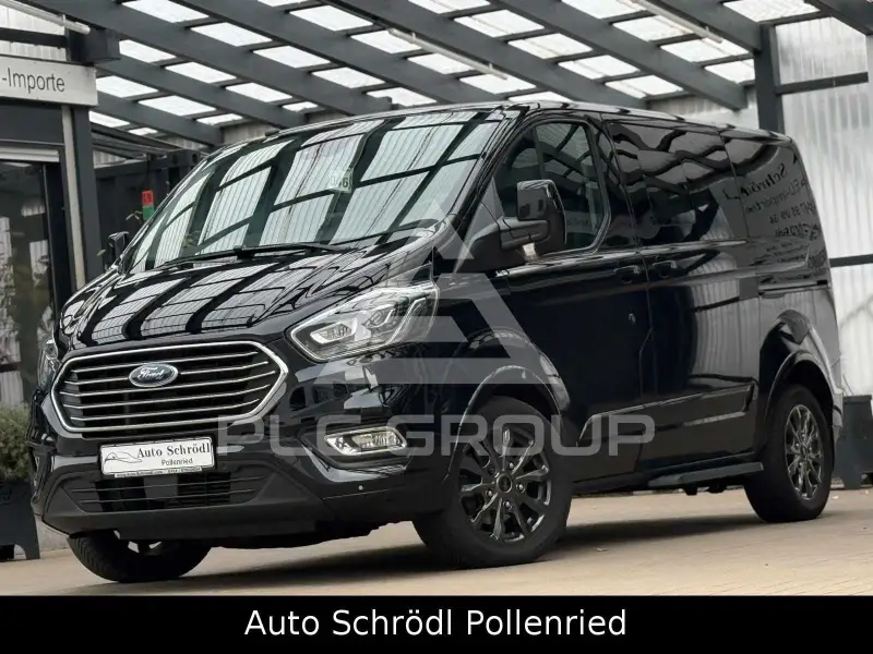 2018 Ford Tourneo