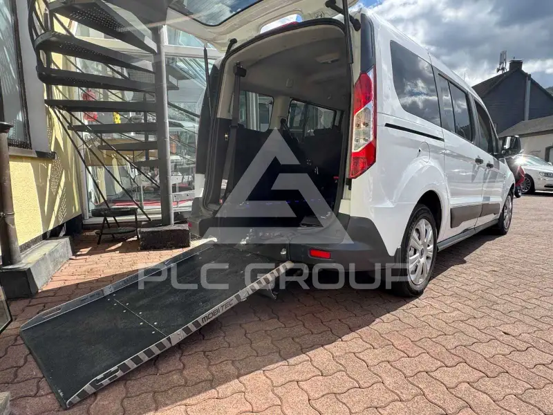 2018 Ford Tourneo
