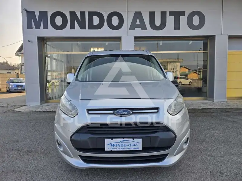 2018 Ford Tourneo