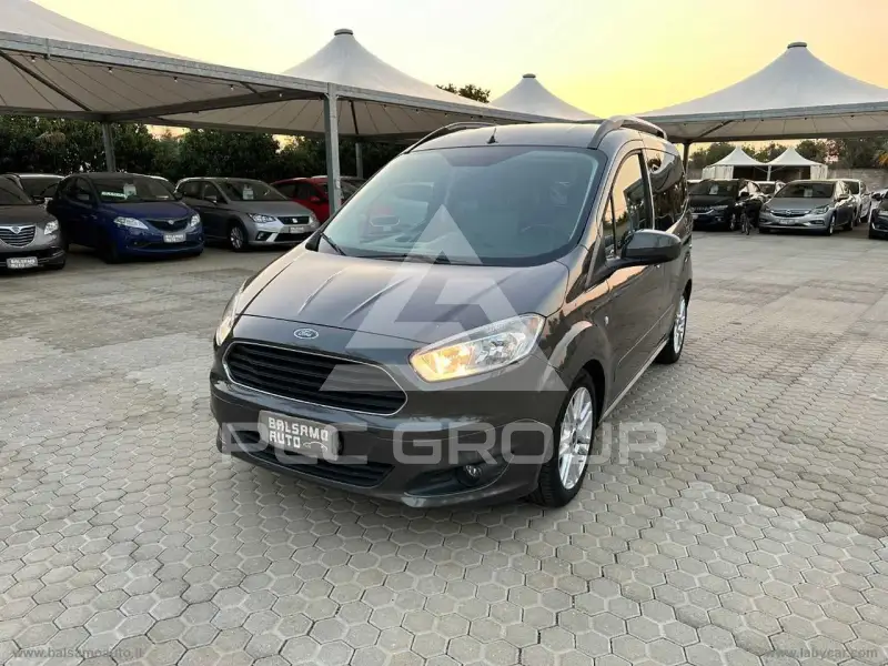 2018 Ford Tourneo