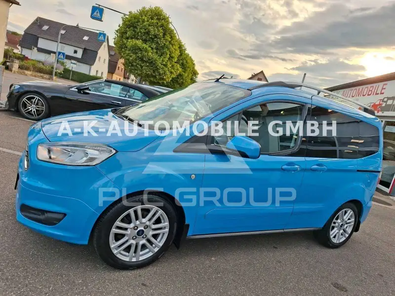 2018 Ford Tourneo