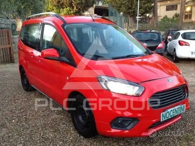 2018 Ford Tourneo