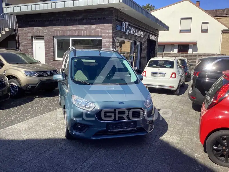 2018 Ford Tourneo