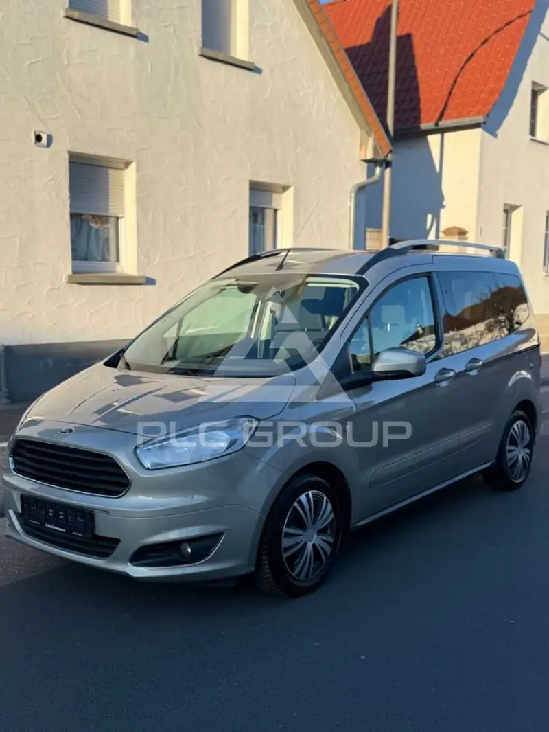 2018 Ford Tourneo