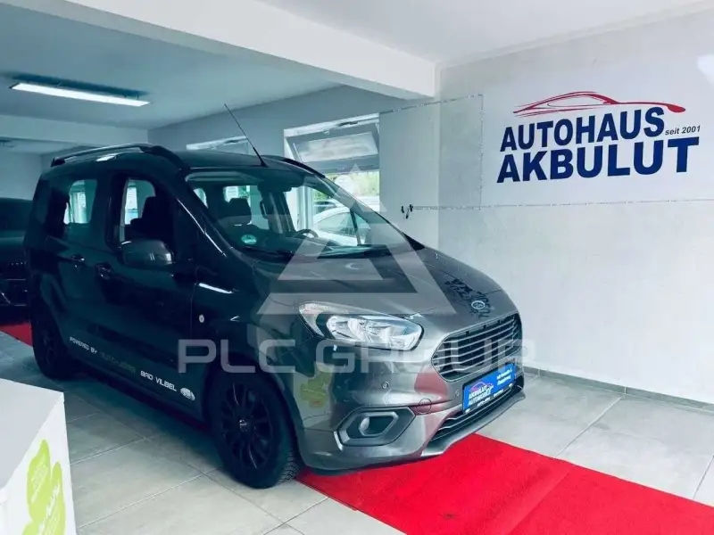2018 Ford Tourneo