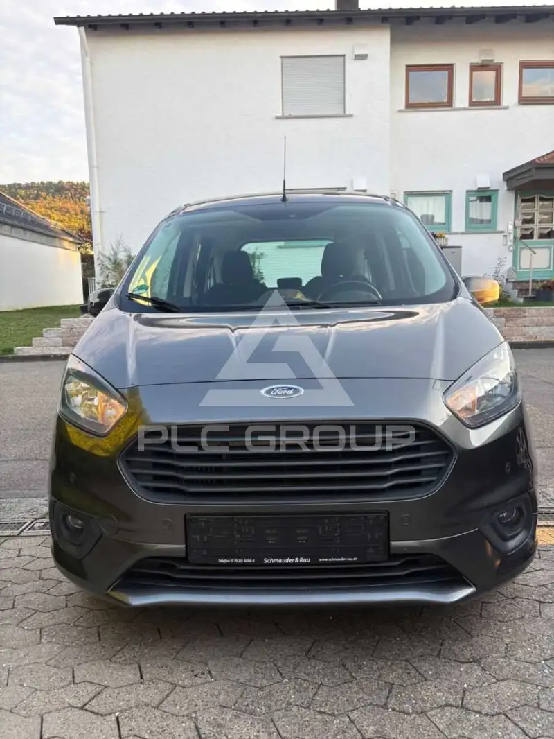 2018 Ford Tourneo