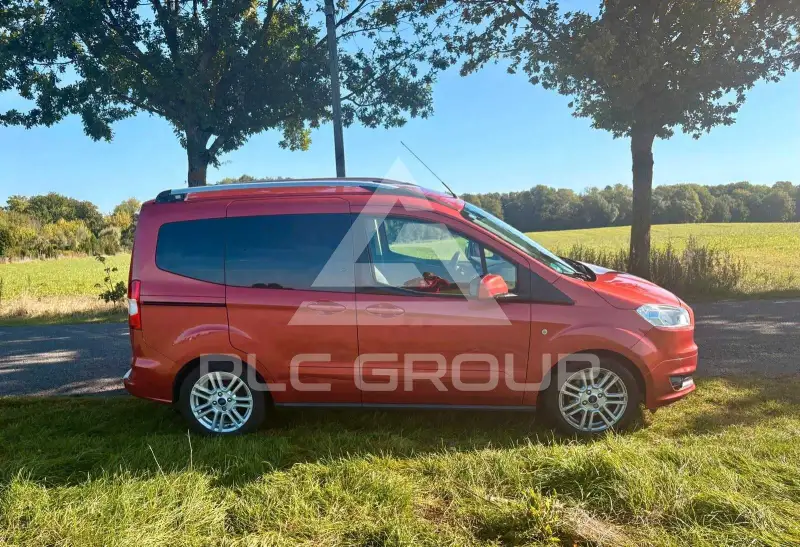 2018 Ford Tourneo