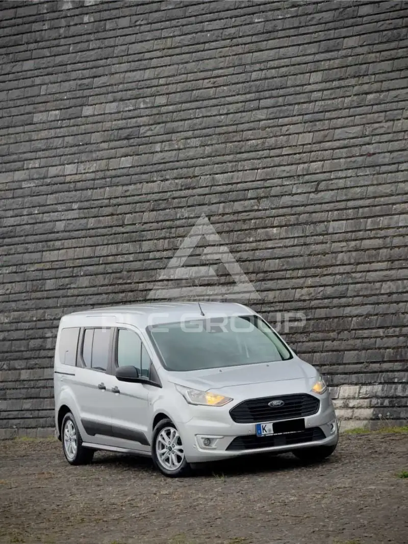 2018 Ford Tourneo