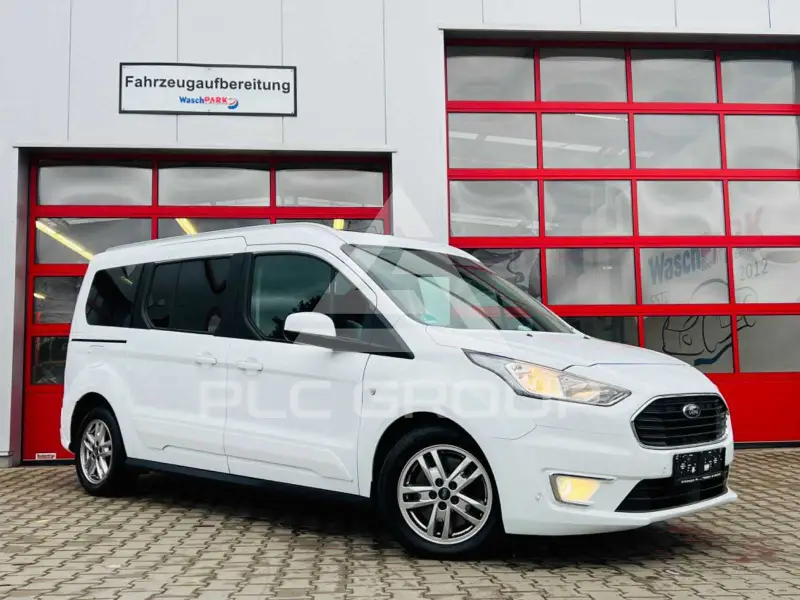 2018 Ford Tourneo