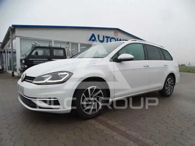 2018 Volkswagen GOLF