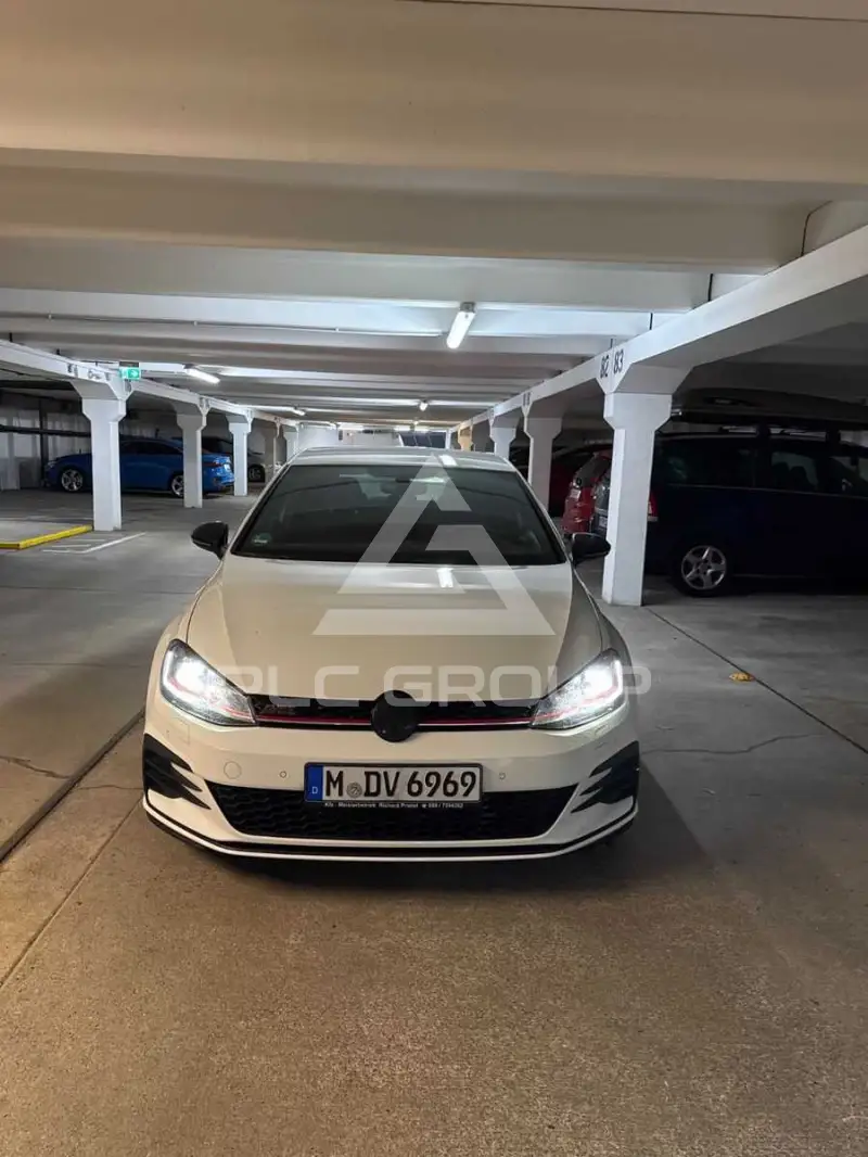 2018 Volkswagen GOLF