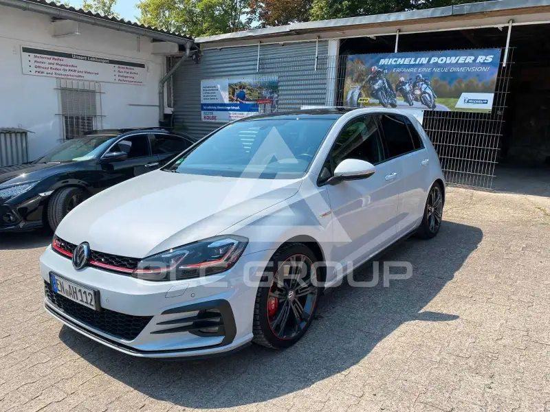 2018 Volkswagen GOLF