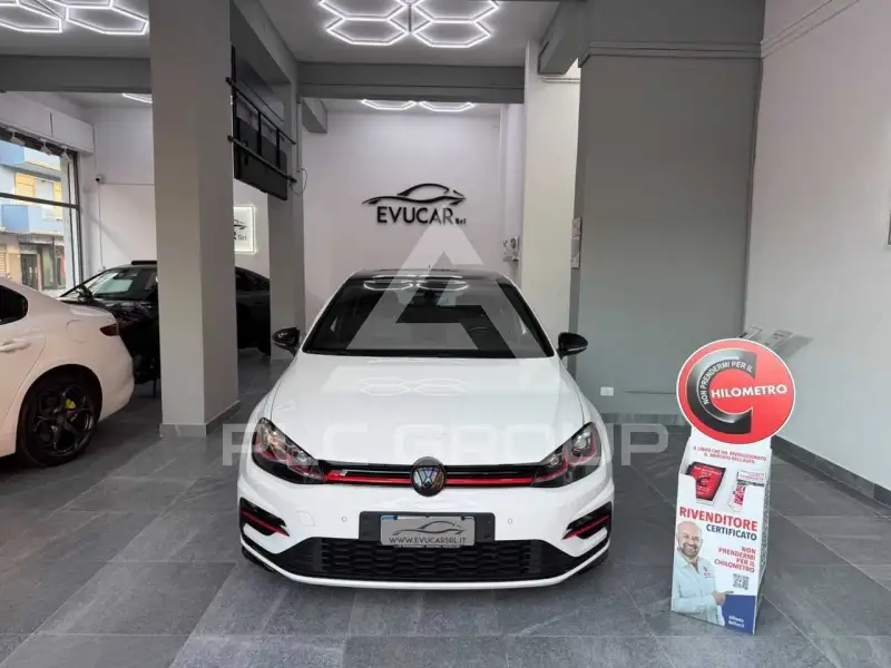 2018 Volkswagen GOLF