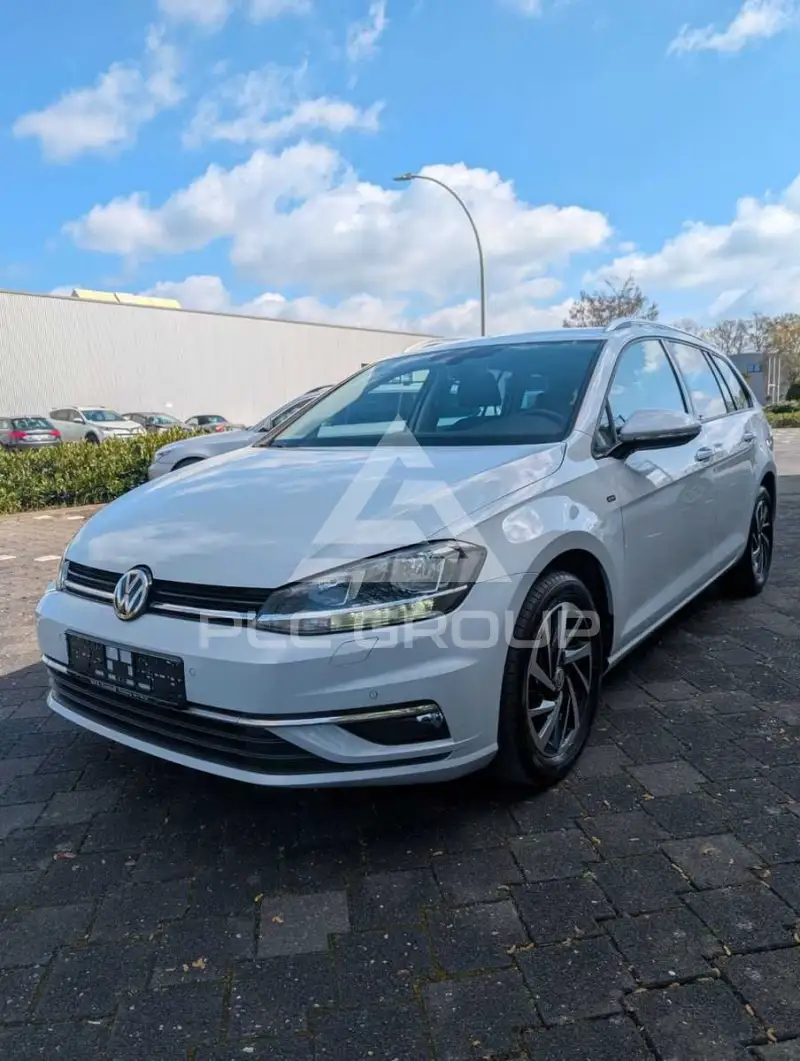 2018 Volkswagen GOLF