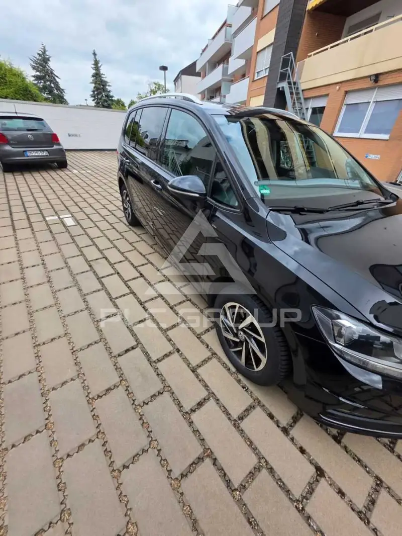2018 Volkswagen Touran