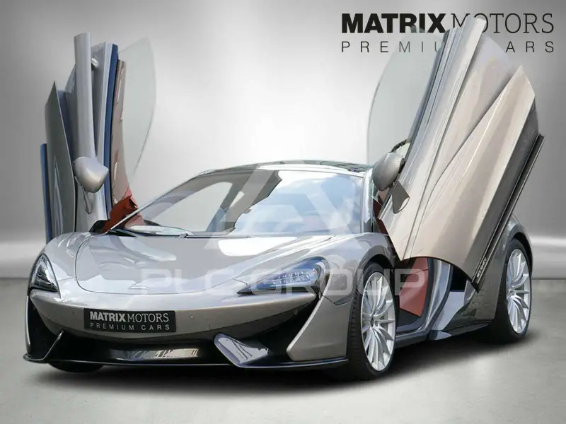 2018 McLaren 570GT