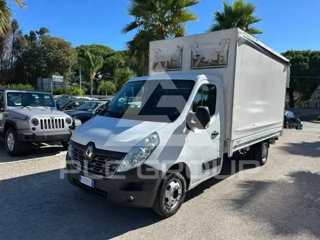 2018 Renault Master