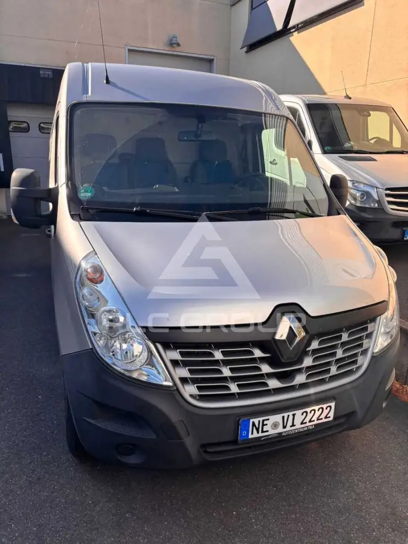 2018 Renault Master
