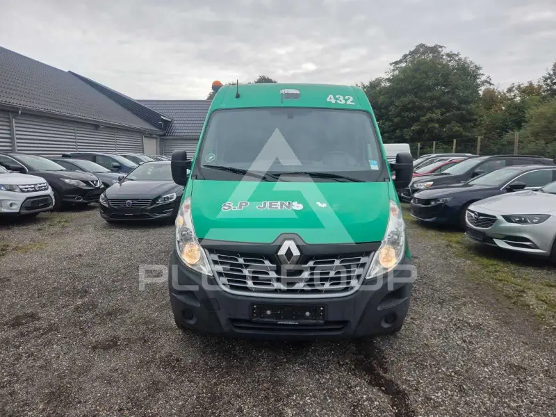 2018 Renault Master