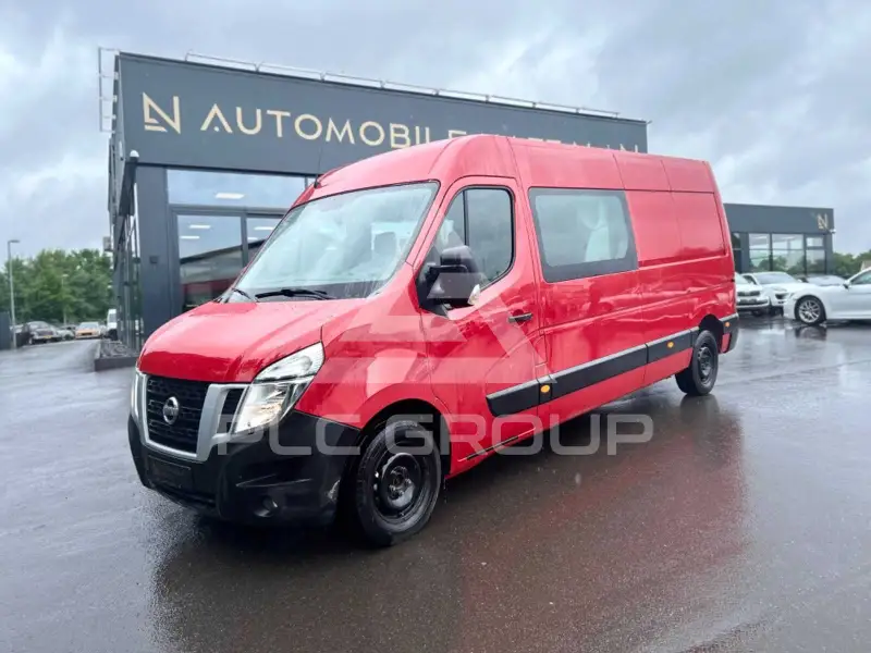 2019 Nissan NV 400