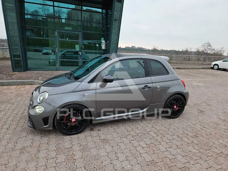 2019 Abarth 595
