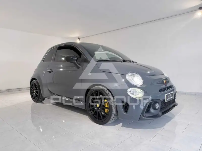 2019 Abarth 595