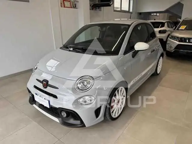 2019 Abarth 595