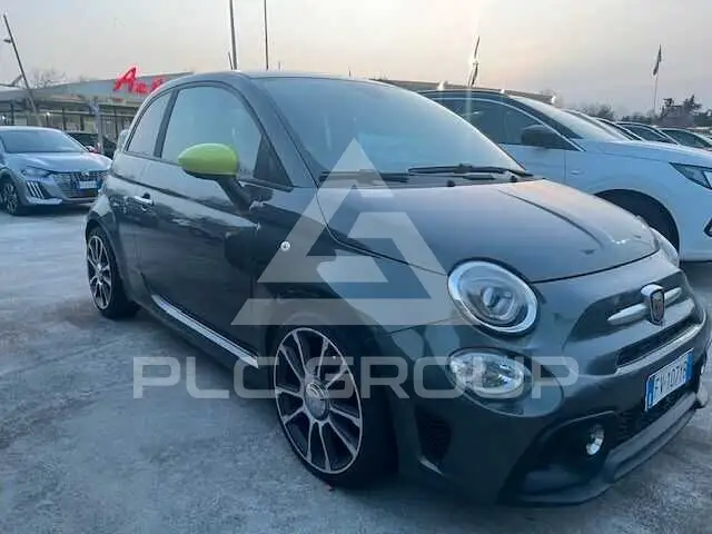 2019 Abarth 595