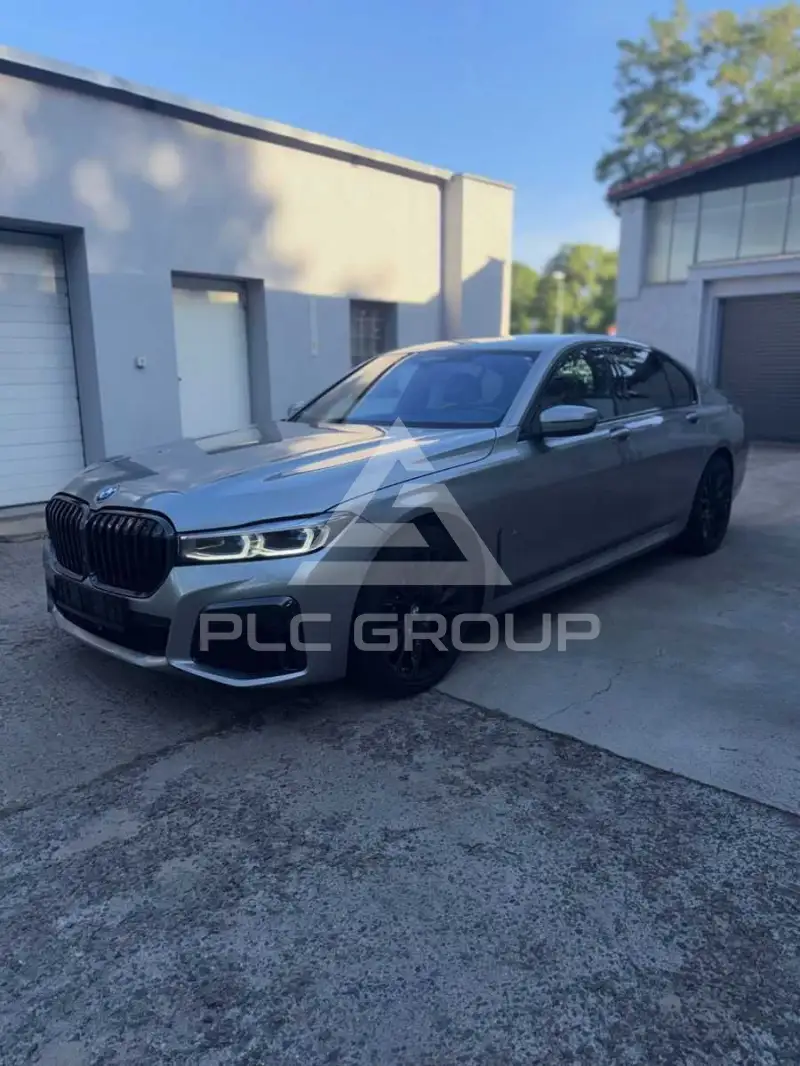 2019 BMW 740