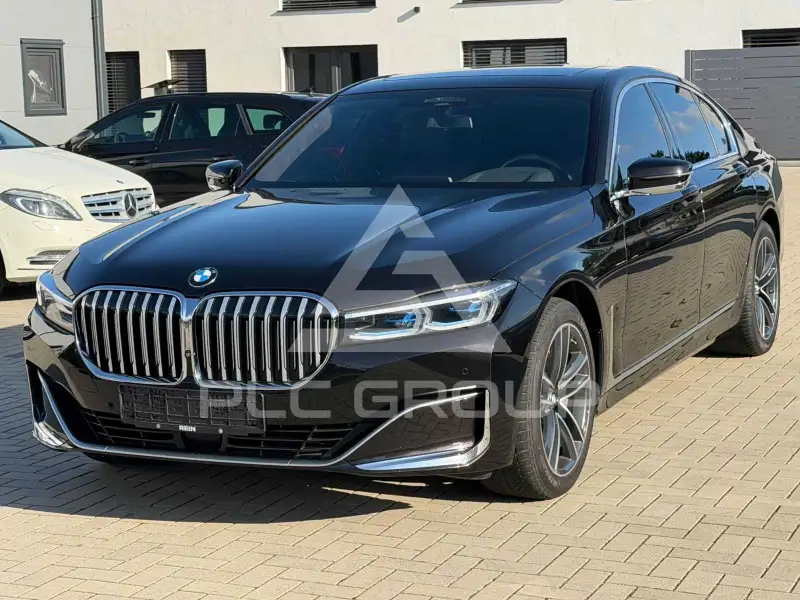 2019 BMW 740